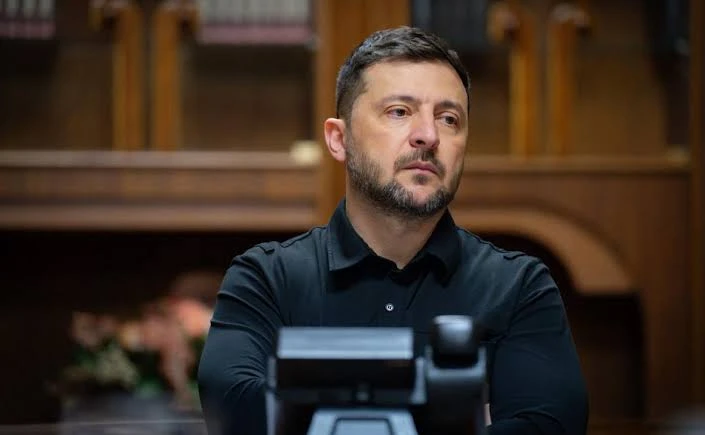 Зеленский призвал налаживать диалог с Китаем, пока тот не поддержал Россию полностью

Президент Укра