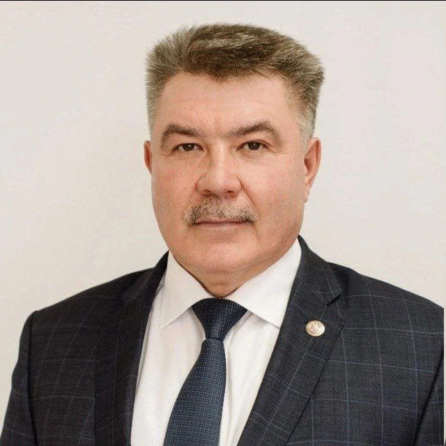 Друзья, сегодня мой день начинается с самых теплых и искренних слов.