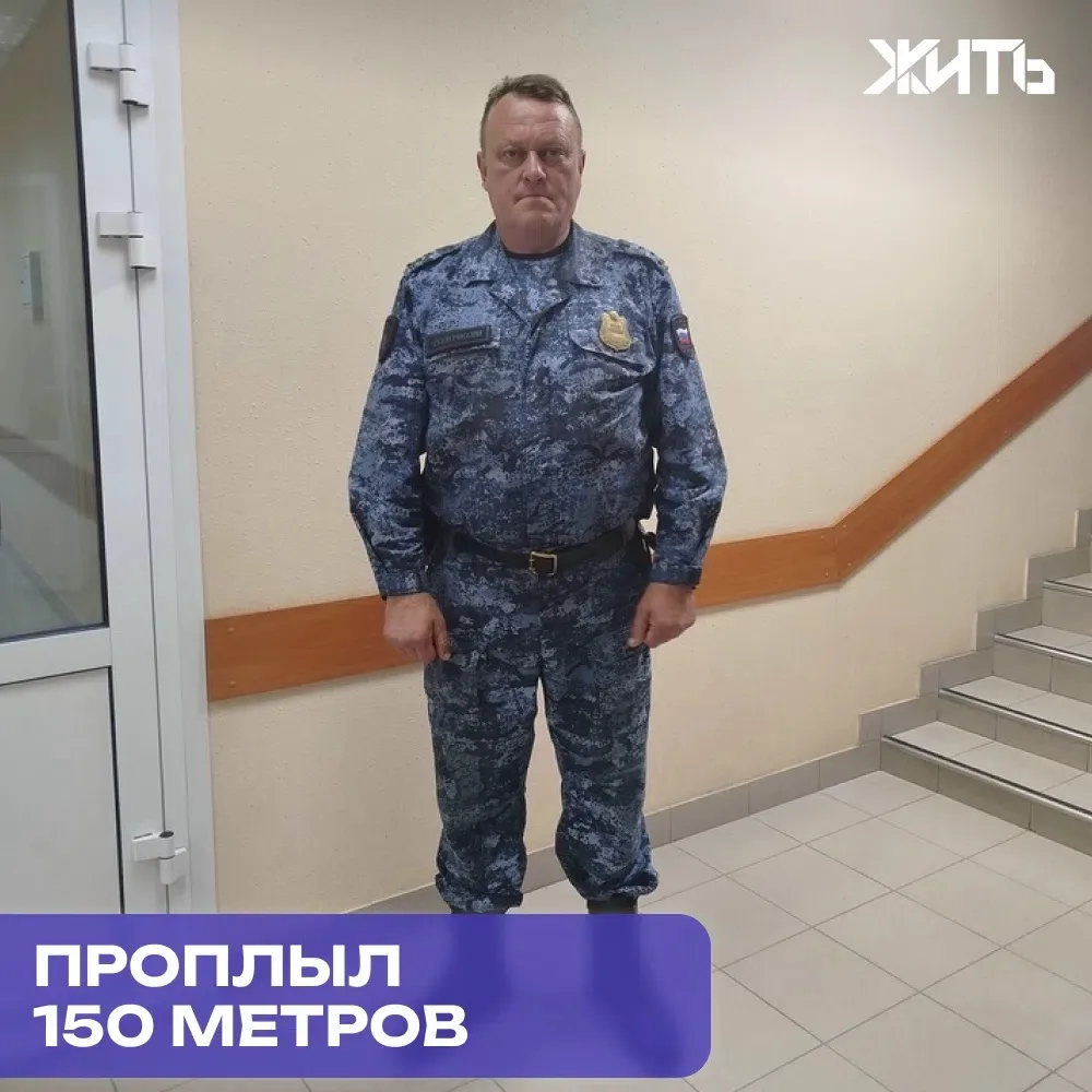 Житель Бердска доплыл до тонущего мальчика и помог спасти его

На пляже в Бердске обычный летний веч