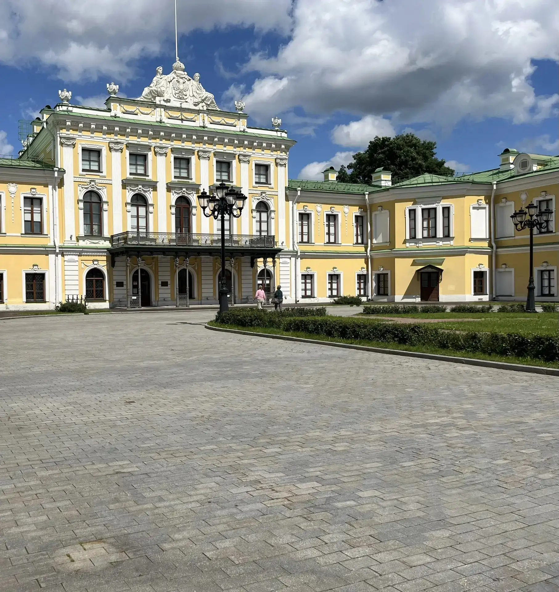 📸 Фото‑челлендж «Лето в объективе»: открываем Тверь! ☀️

Друзья, лето — идеальное время, чтобы гуля