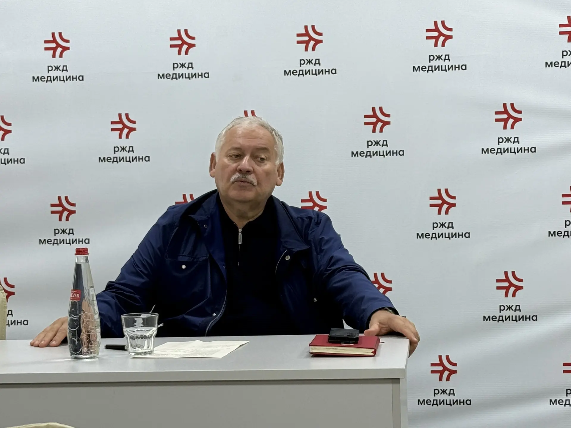 Константин Затулин провел встречу с коллективом АО РЖД «Медицина» в Сочи

Депутат Государственной Ду