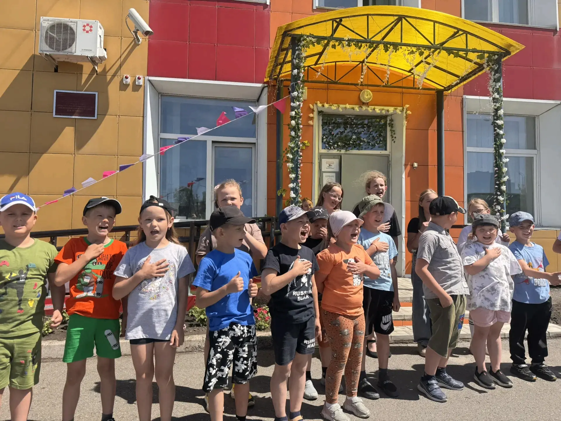 15‑й день в лагере «Весёлых человечков»: солнце, творчество и море позитива!
Привет, друзья! Рассказ