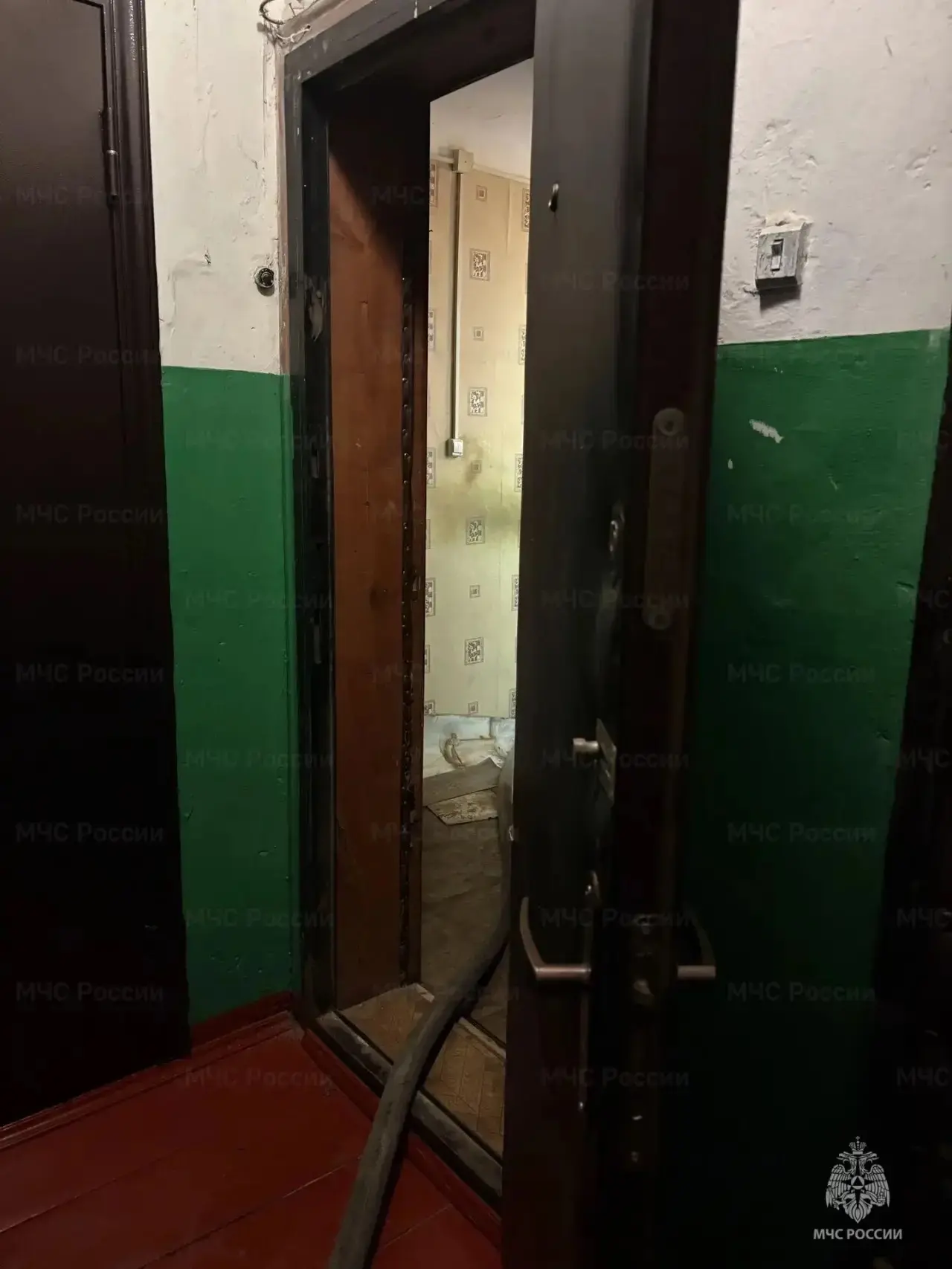 Пять человек эвакуировали с пожара в двухэтажном доме в Киржаче
