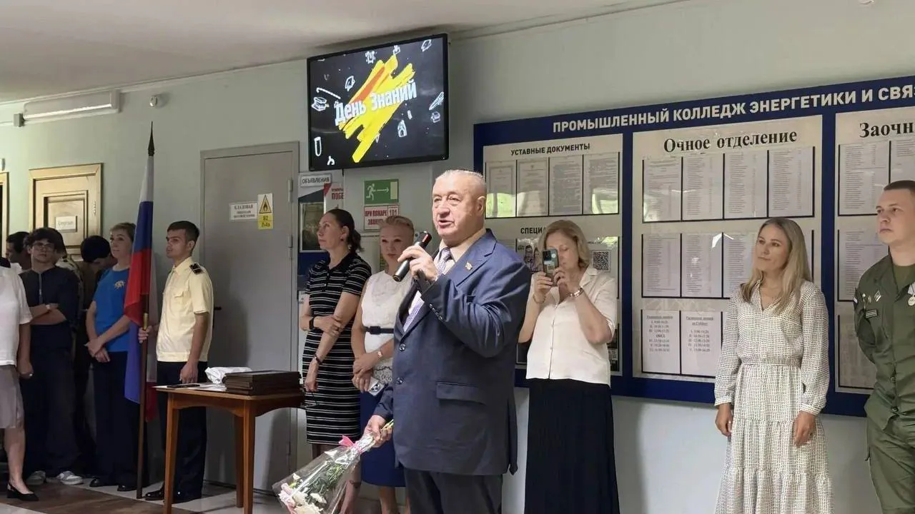 🗣«Мне до всего есть дело»: депутат Владивостока Александр Юртаев рассказал, каким види...