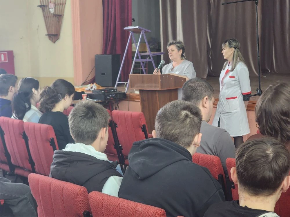 Уроки здоровья от медицинских работников   В рамках Дня здоровья студенты Клинцовского филиала БТЭиР