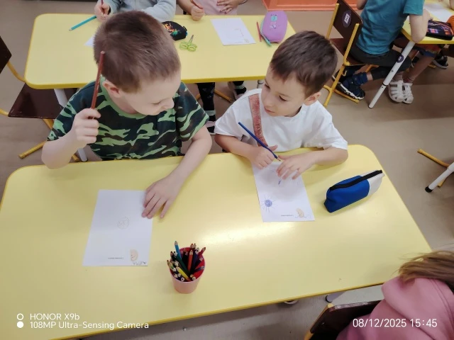 На занятиях в объединении "Думалогия" мы провели проверку зрительной и слуховой памяти,...