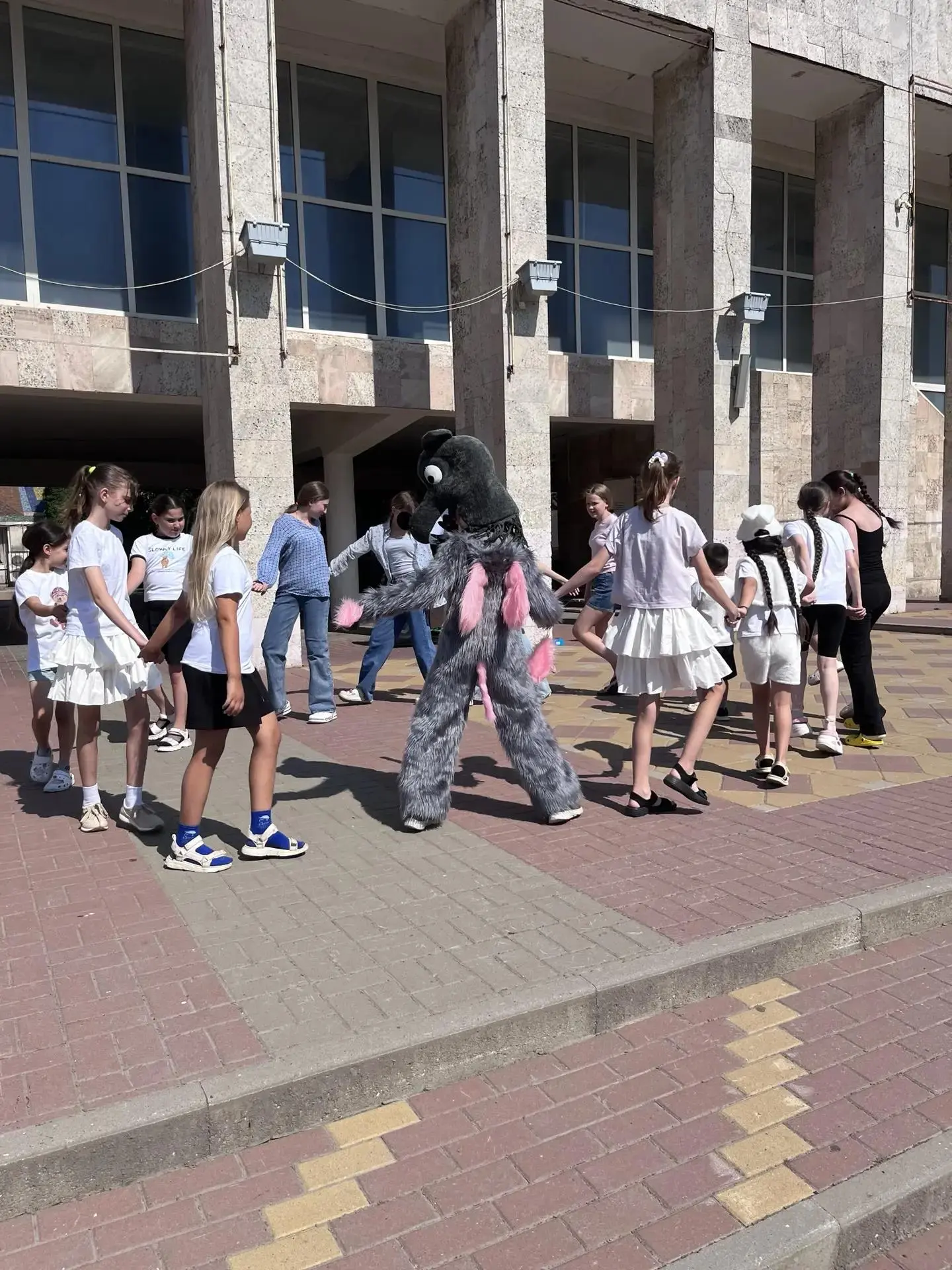 20.07. Прошла  минутка здоровья "Губительная сигарета" , с детьми побеседовали о вреде курения.Вдруг