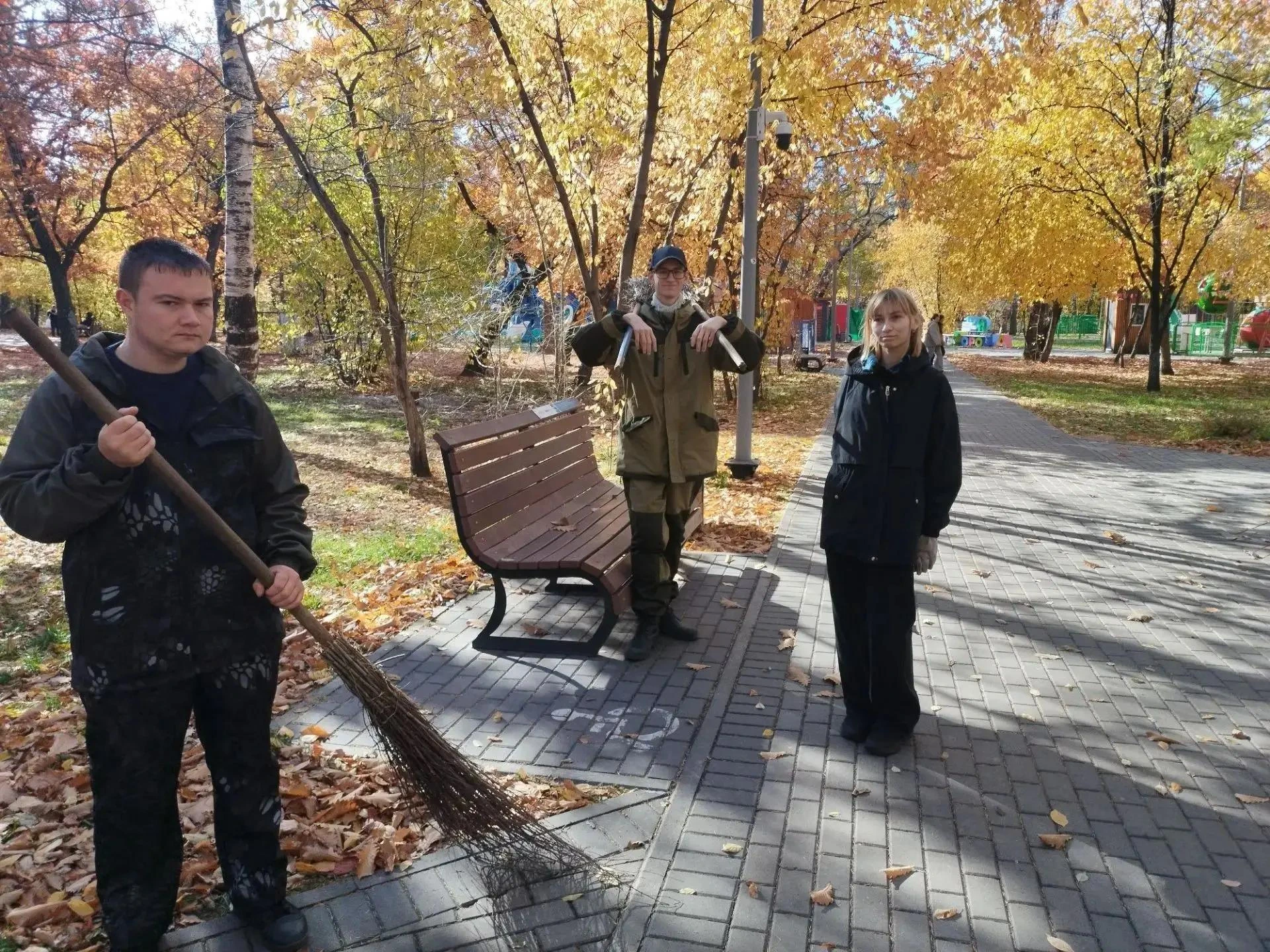 🌿 Благовещенск становится чище: первые участники акции «Город берегу» уже убрали свою ...