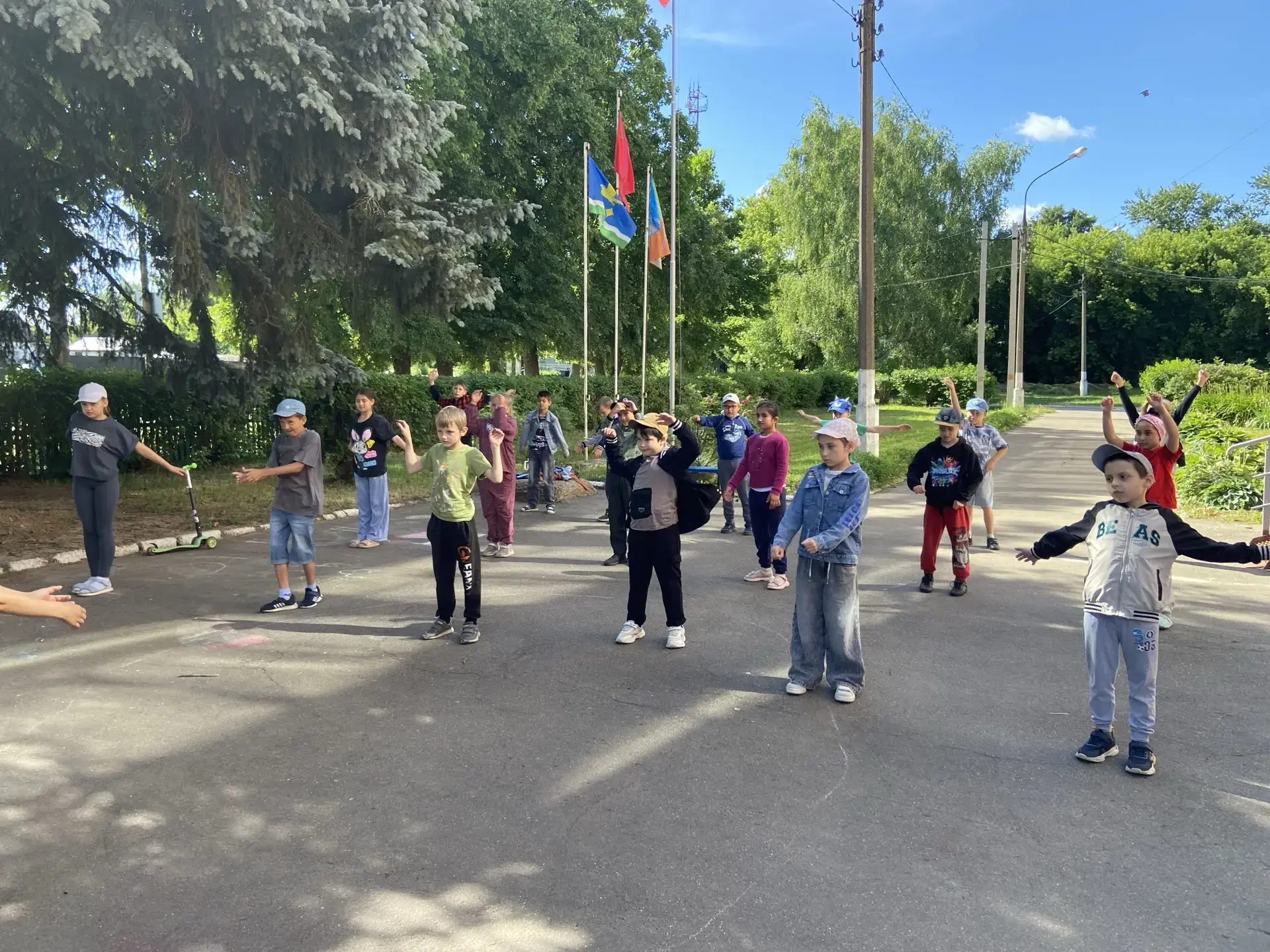 💫 Волшебство простых радостей: так можно описать день 19 июня в лагере «Радуга» нашей школы (МБОУ «