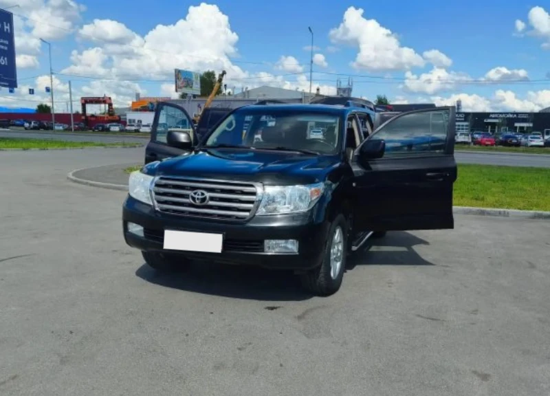 #Toyota #Land Cruiser J200 2010