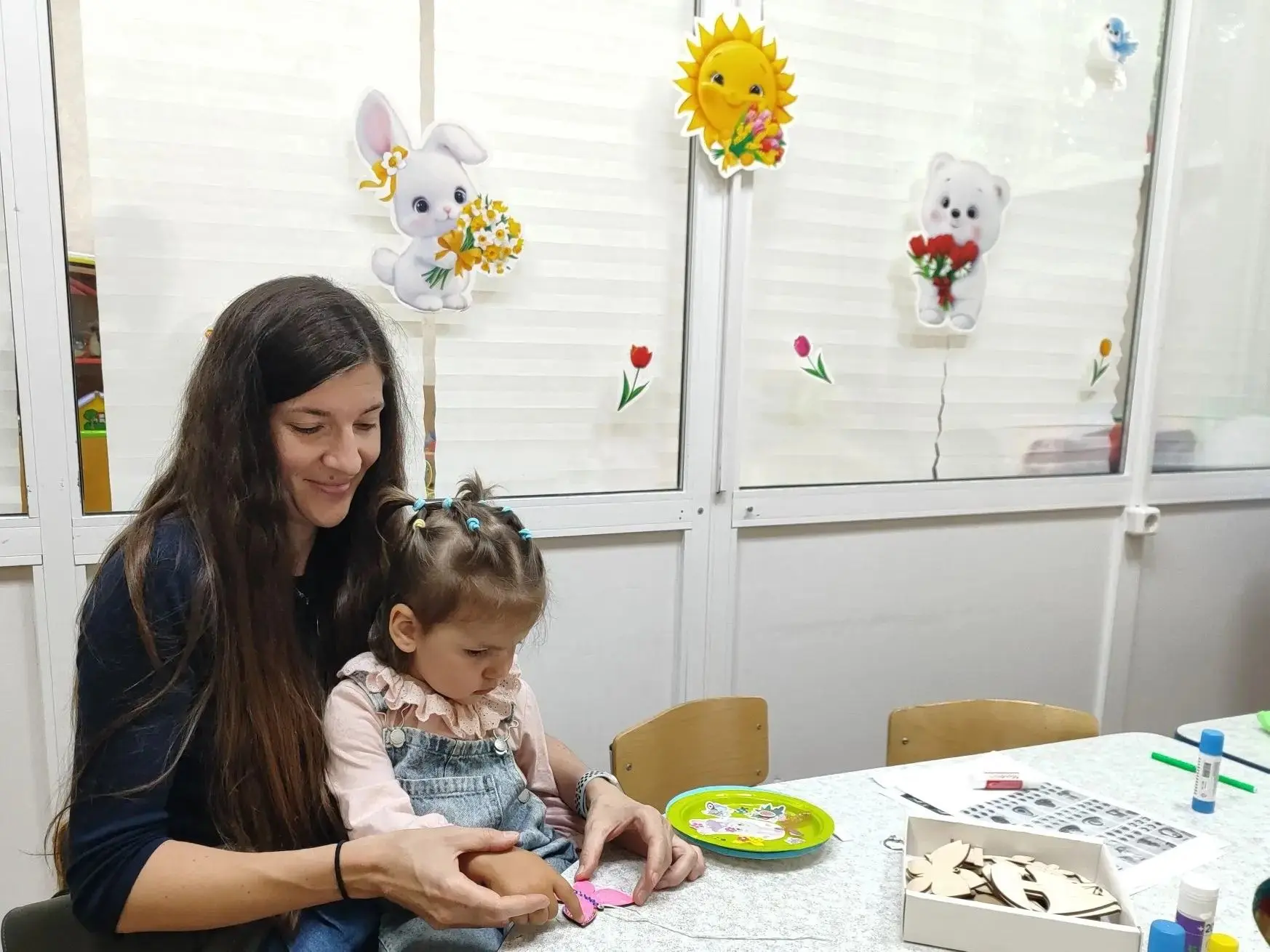 🖼️✨ Волшебство творчества: мастер-классы для детей в Единой открытой семейной приёмной...