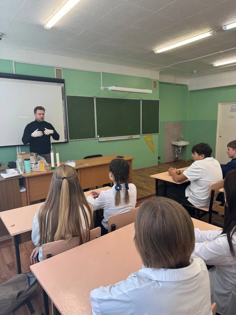 Сегодня в нашей школе прошла увлекательная встреча с представителем Белгородского Агробиотехнологиче