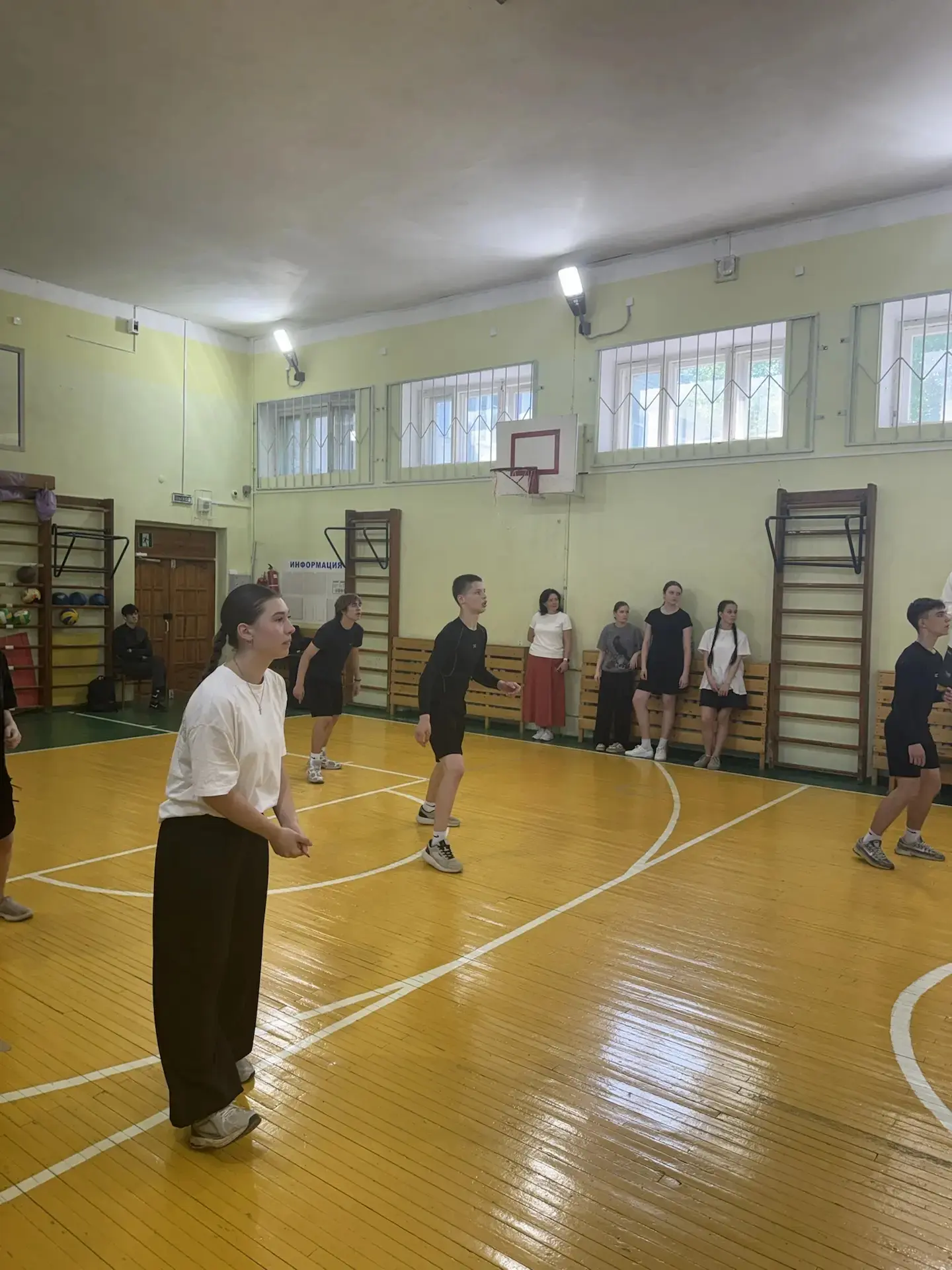 🏐Первенство гимназии по волейболу: эмоции, рекорды и командный дух!  В нашей гимназии состоялось дол