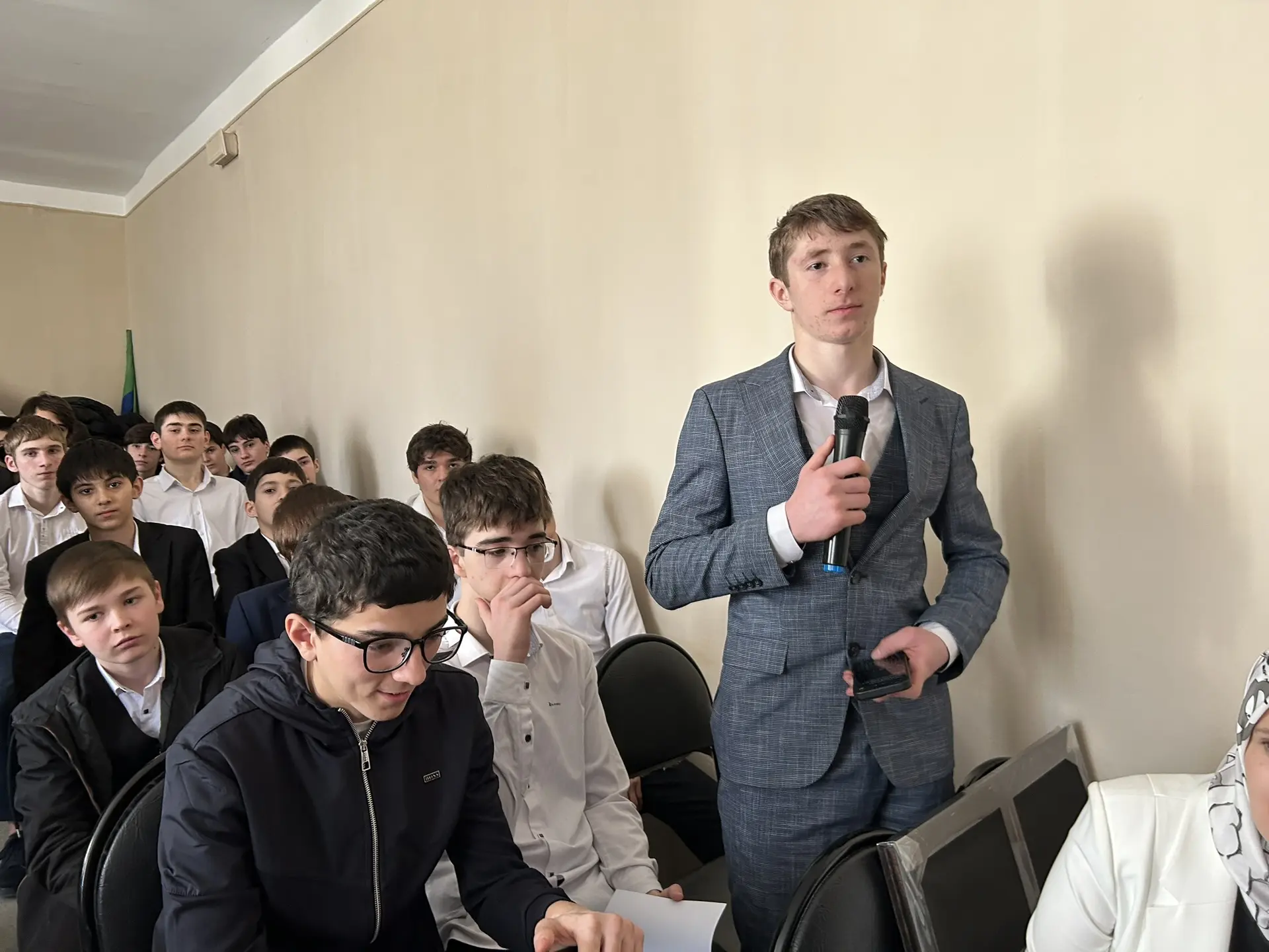 С целью пропаганды борьбы с терроризмом и экстремизмом, а также продвижение здорового образа жизни с