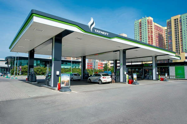 ⛽️ Комитет по энергетике: дефицита топлива в городе нет

В Комитете по энергетике отреагировали на с