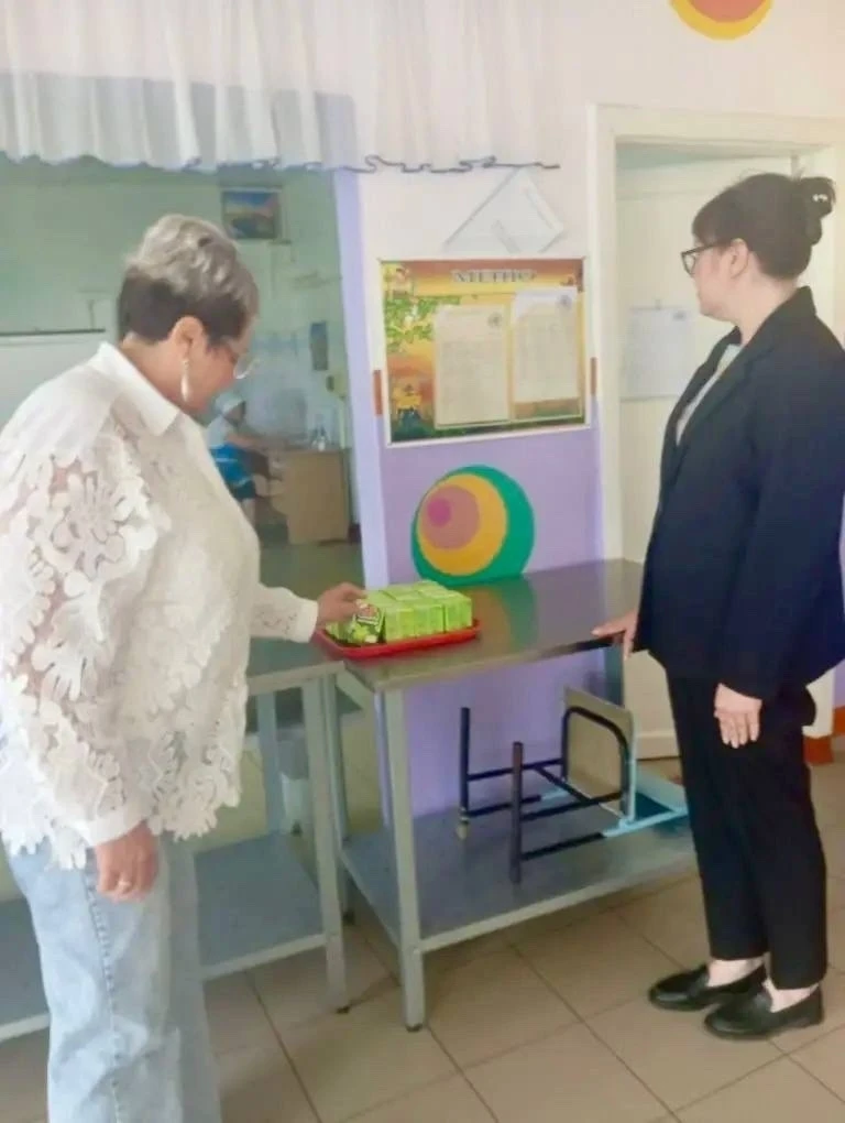 Прокуратура Еткульского района обнаружила нарушения в организации питания в лагерях при...