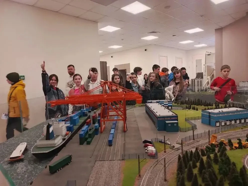 Второй день пребывания наших ребят в Москве: знакомство с городом, наукой и главными достопримечател