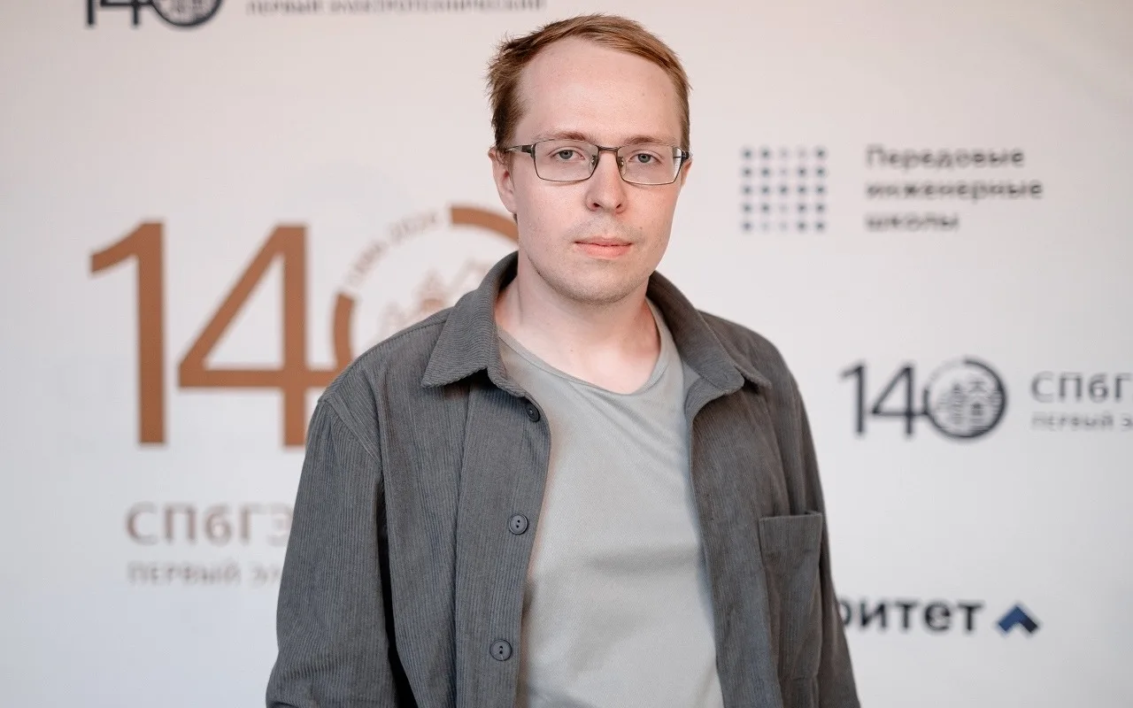 Первый шаг к карьере мечты 🔝

С 14 по 19 июля студент 4 курса ИСГЭО Сергей Савиных принимал участие