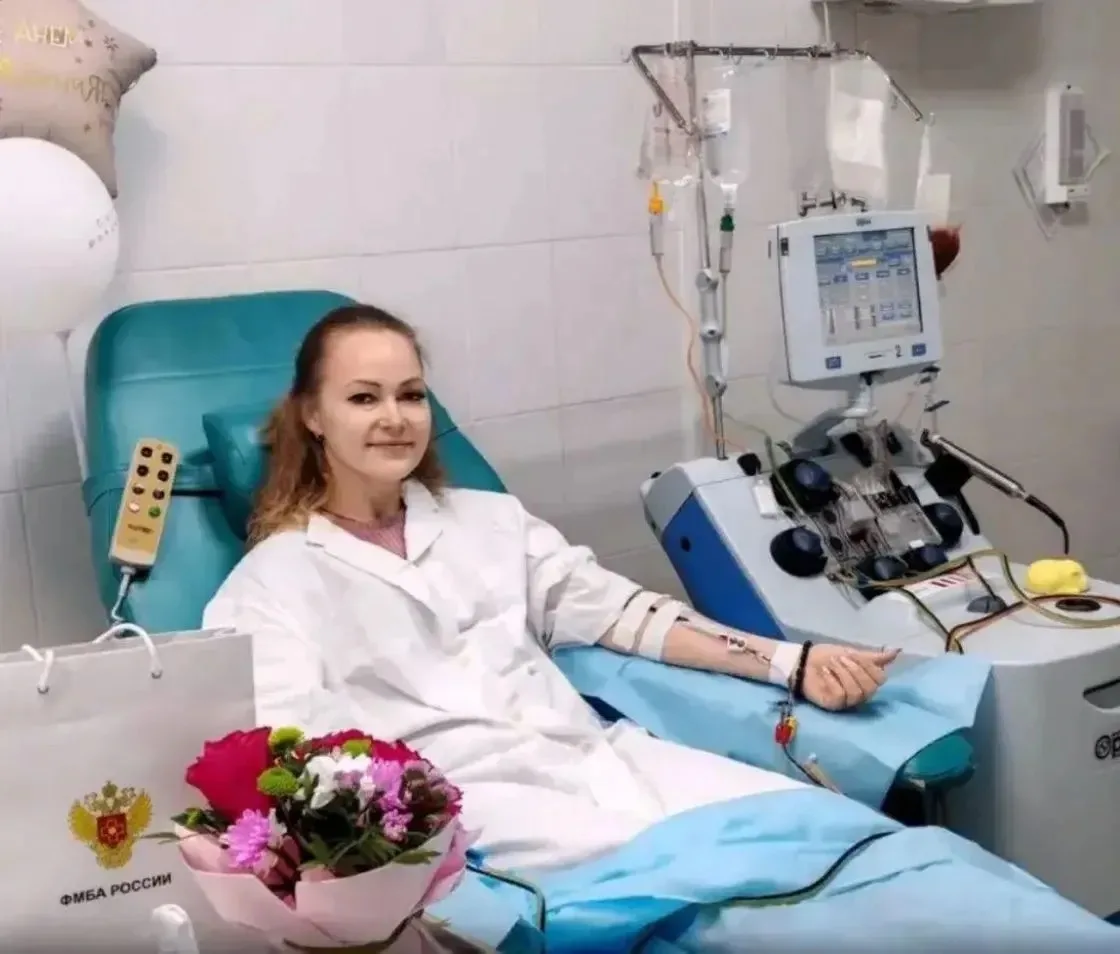 ⚡️ Новокузнечанка Светлана Тищенко нашла своего генетического близнеца и стала донором ...