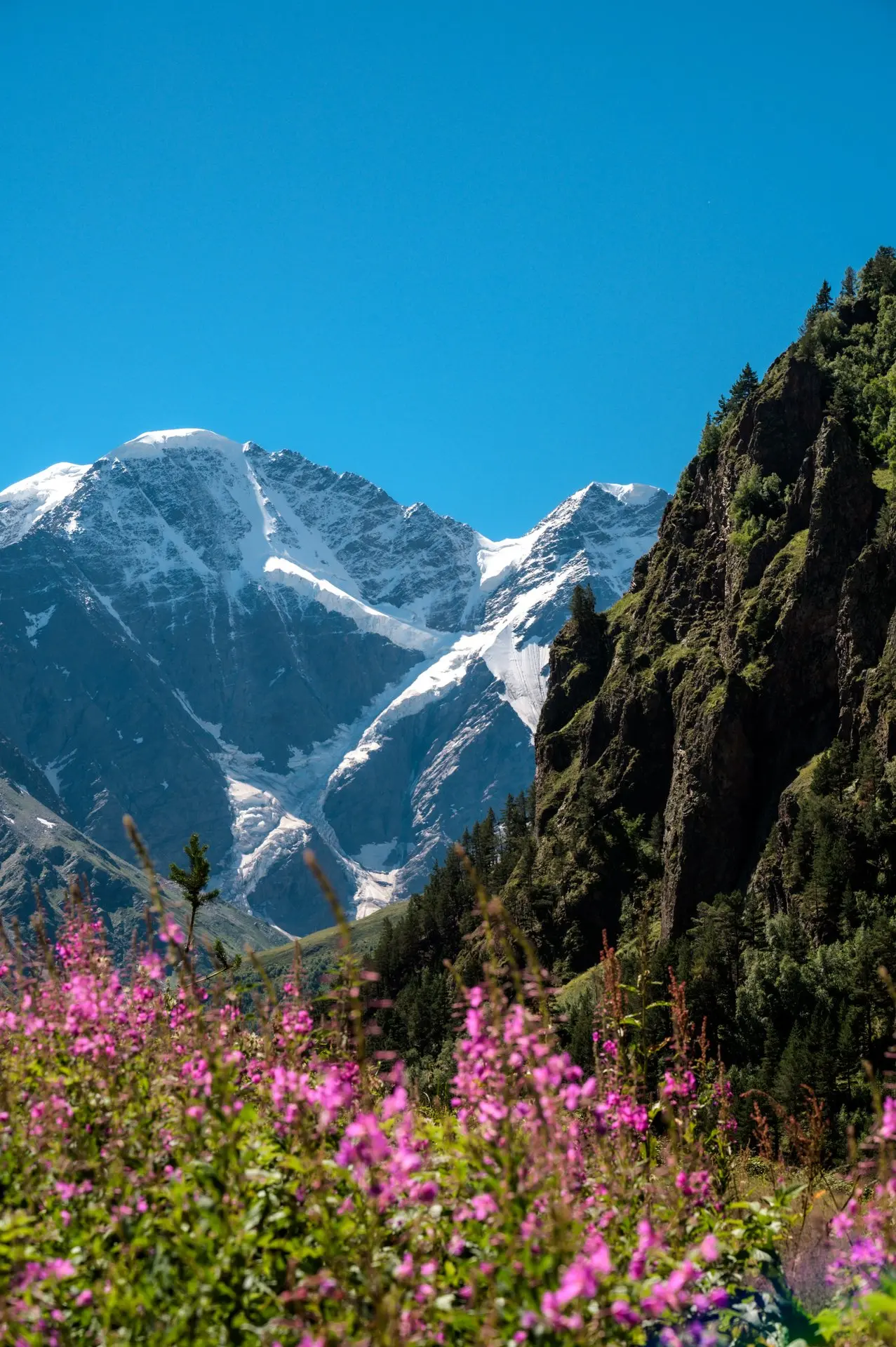 ⛰️ Ущелье и водопад Терскол.