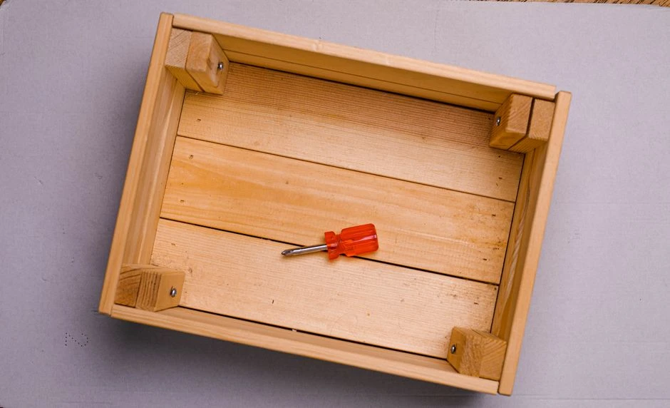 DIY: Выдвижные ящики под кроватью — делаем сами