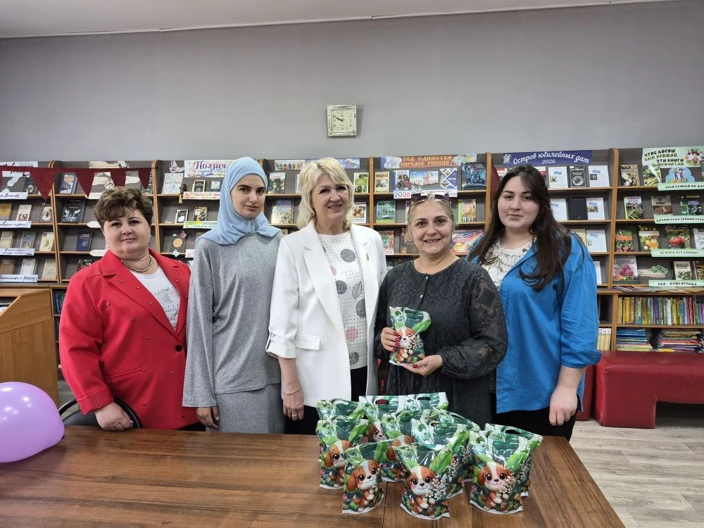 Марина Плахова поздравила юных жителей республики с Днем защиты детей