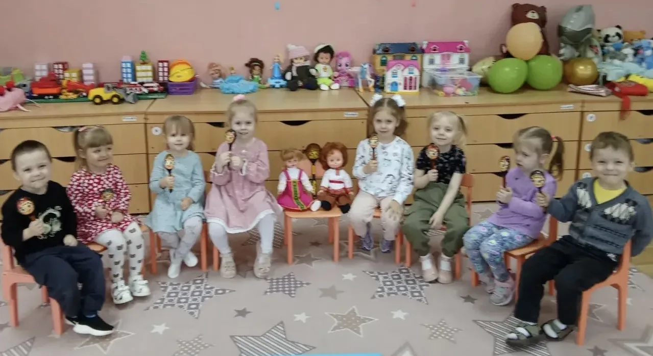 Во второй младшей группе «Почемучки» прошла неделя «Народная культура и традиции». Цель...