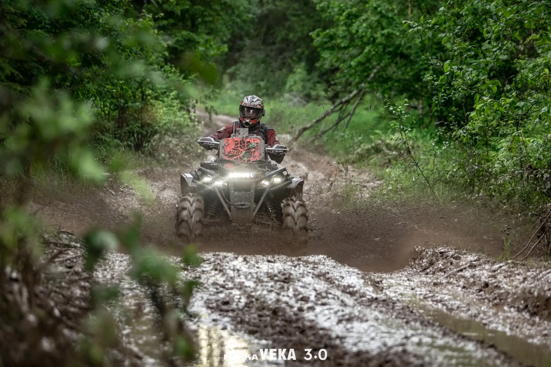 🚜 Скорость, адреналин и настоящее бездорожье!