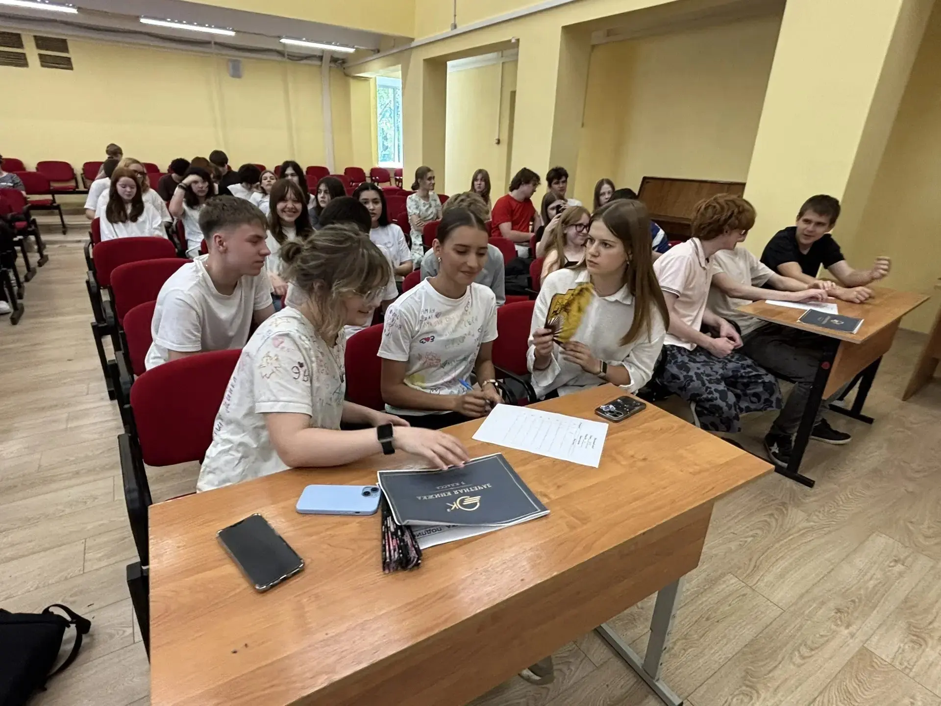 🏫 ПОСЛЕДНИЙ ЗАЧЁТ 🏫   21 мая у девятиклассников Центра Образования «Гимназия» прошёл «Последний зачё