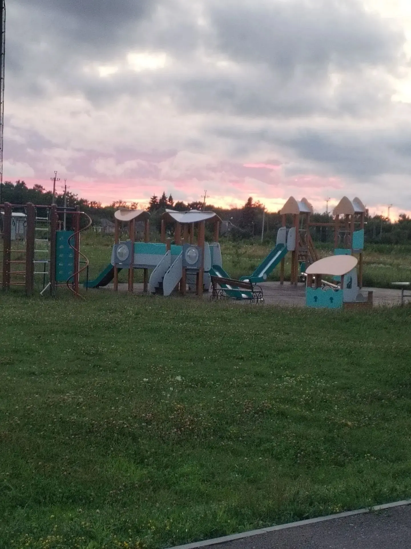 Вечернее небо над Белгородчиной

Мы в Макс- https://max.ru/netip_belgorod