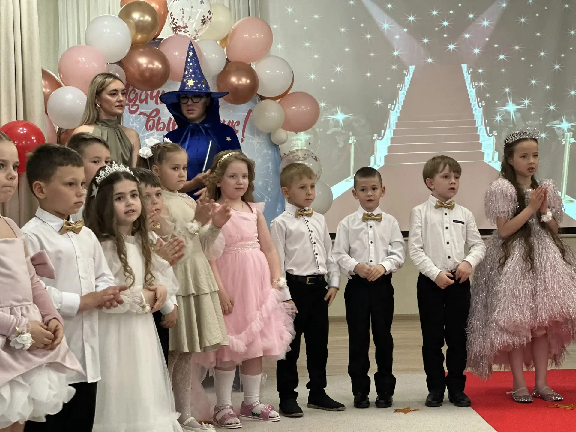 ✨ Звёздный выпуск  2026: группы «Дельфинчики» и "Золотая рыбка " спешат отправляется в ...