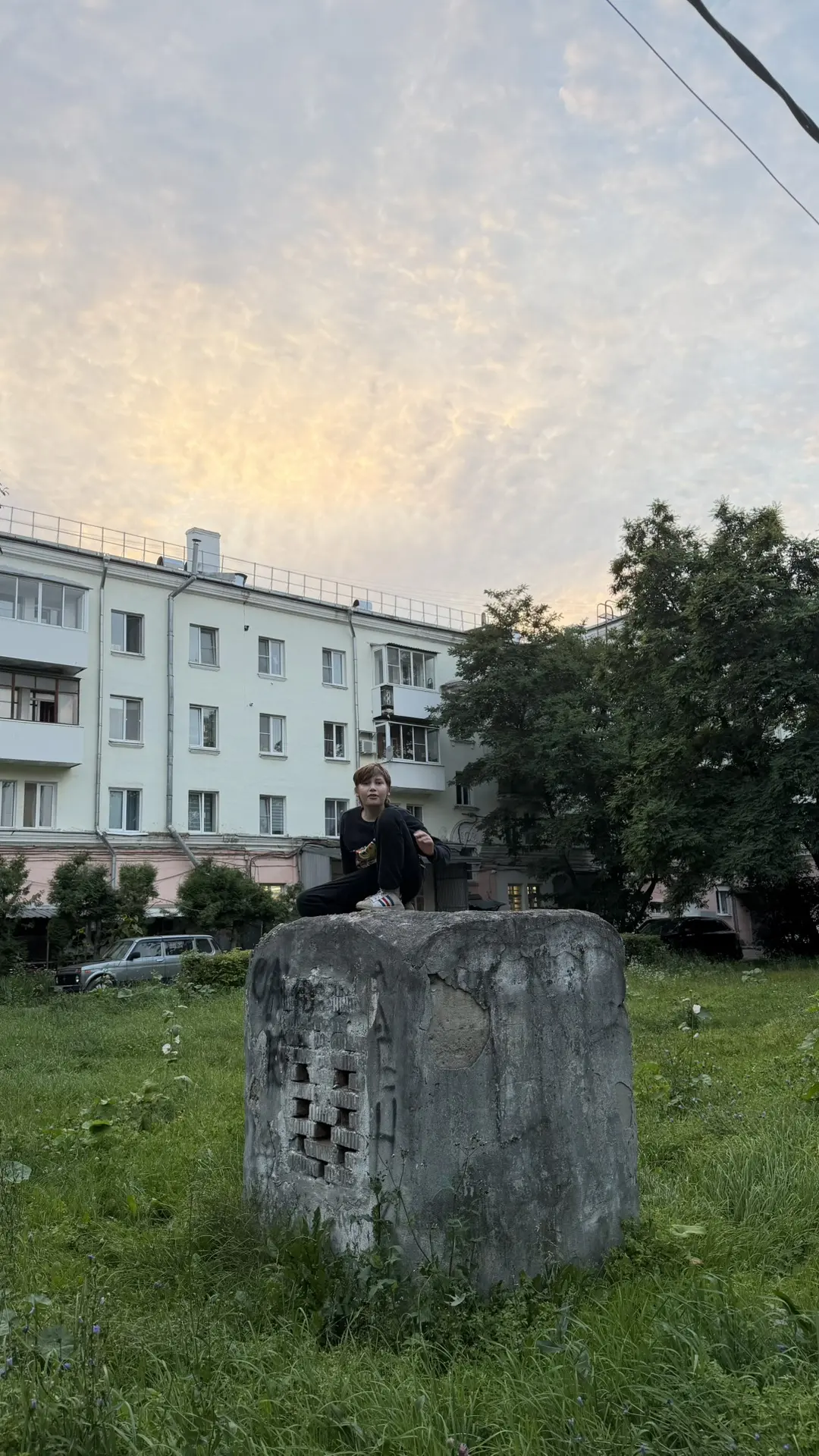 Этот парень просит красноухую черепаху 😭🥹