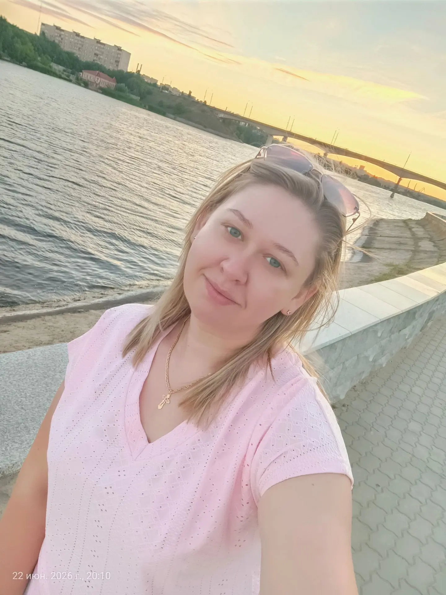 Наконец-то, смогла вырваться из рутины вечных проблем 😱😱😱

Просто вечер с детьми, на любимой набе