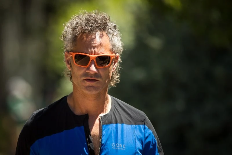 Глава Palantir разнес создателей нейросетей за воровство корпоративных данных