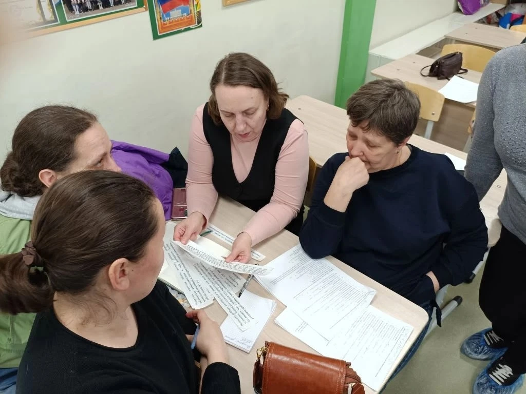 В рамках Недели психологии,  в МБОУ "Новоусманская СОШ3" состоялось занятие с элементами тренинга дл