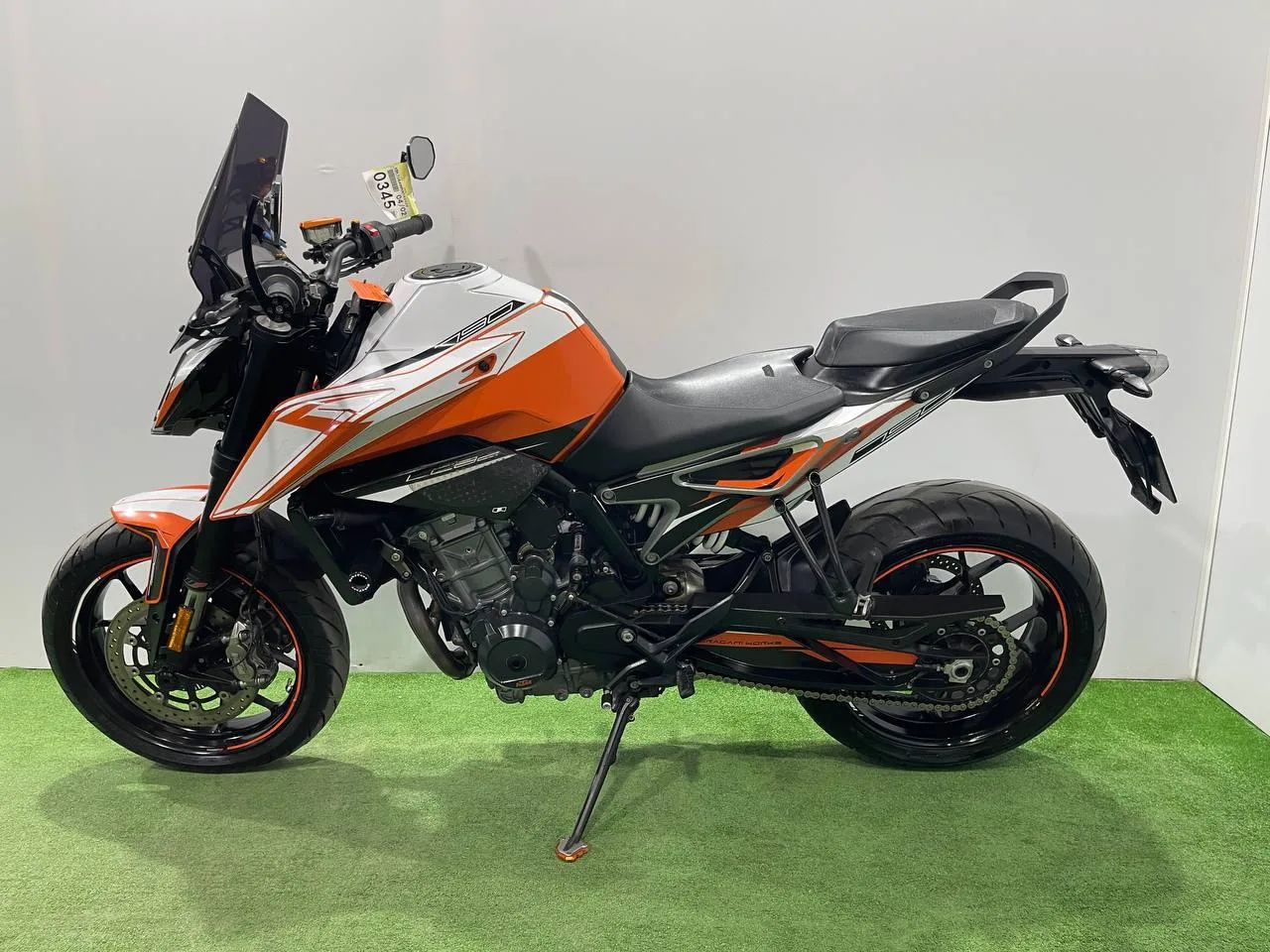 KTM 790 DUKE в наличии во Владивостоке  Характеристики:  - 2019 год - объем 790 см3 - Аукцион BDS - 