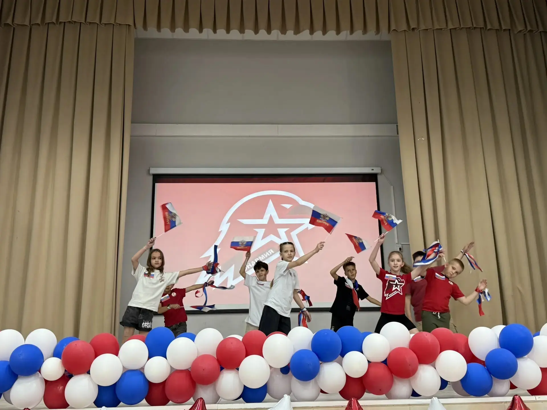 ЧЕТВЁРТАЯ ЗВЁЗДОЧКА