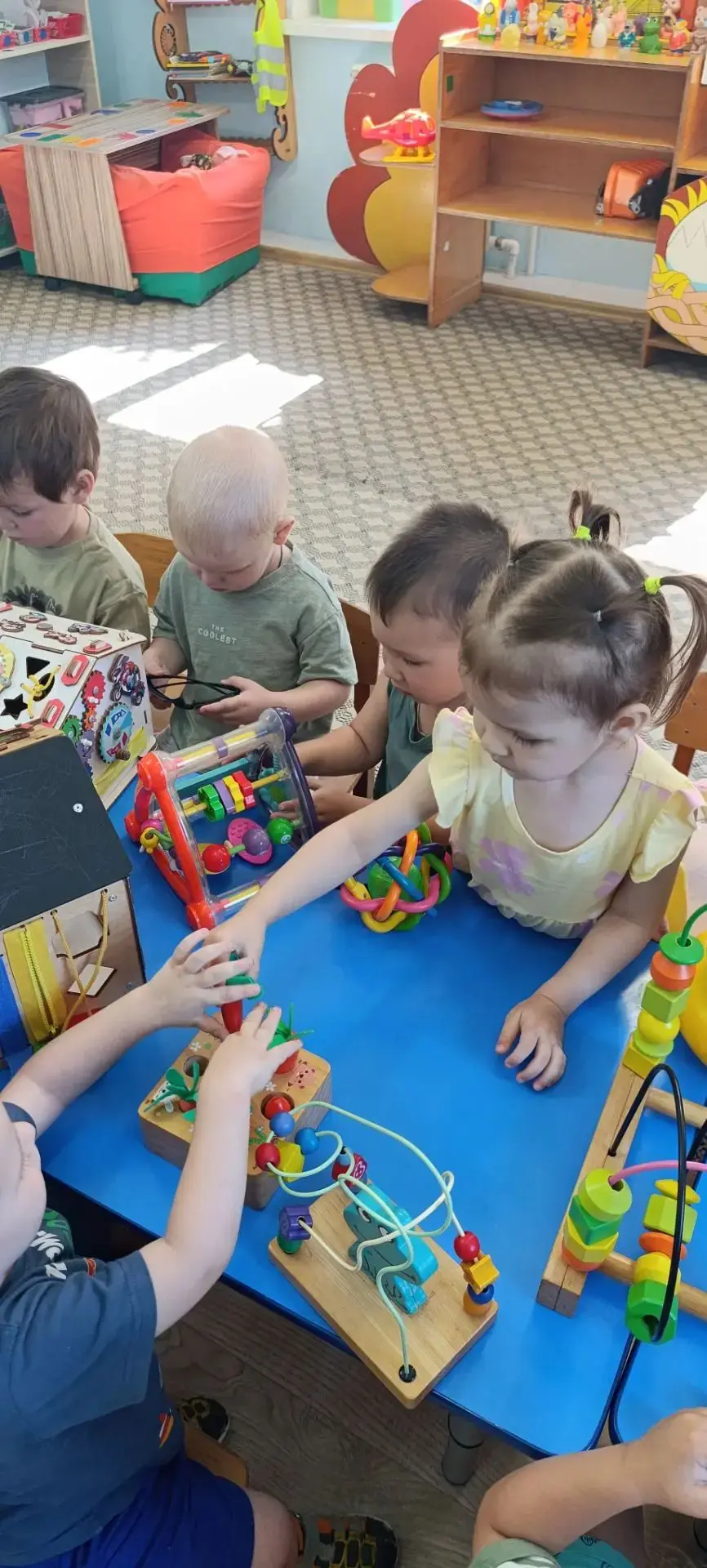 В группе «Малинки» — День головоломок и развивающих игр! 🎉

🧩 Мозг, как и тело, любит тренировки —