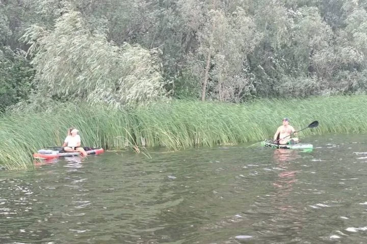 В Энгельсском районе спасатели эвакуировали с воды двух сапбордистов

40-летний мужчина и 43-летняя 
