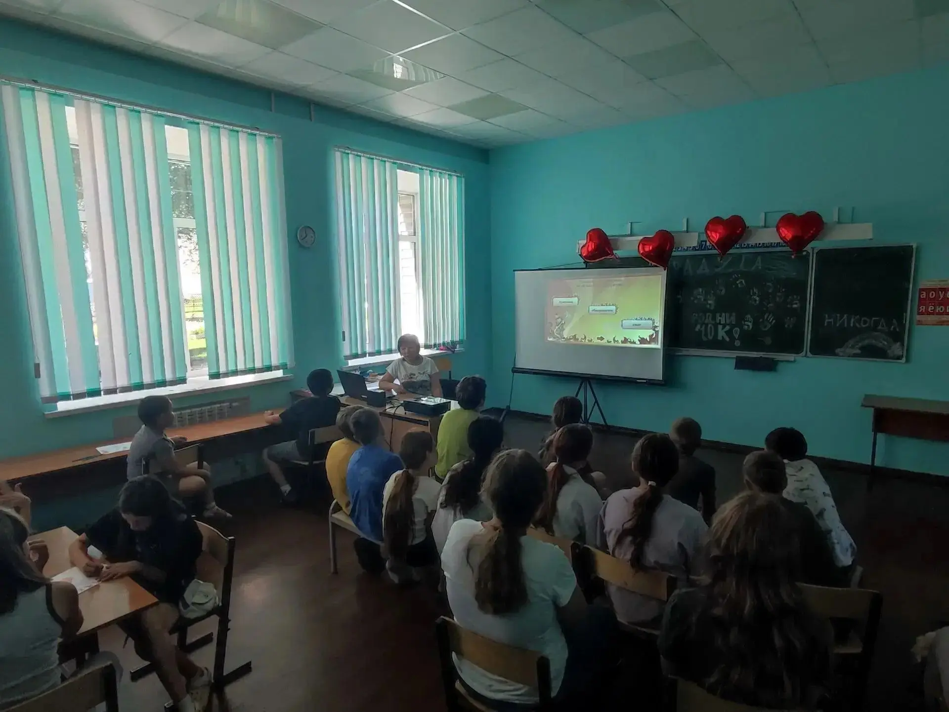 💥 Сегодня в Родничке говорили о мерах  противопожарной безопасности. 
💥 Для ребят организована экс