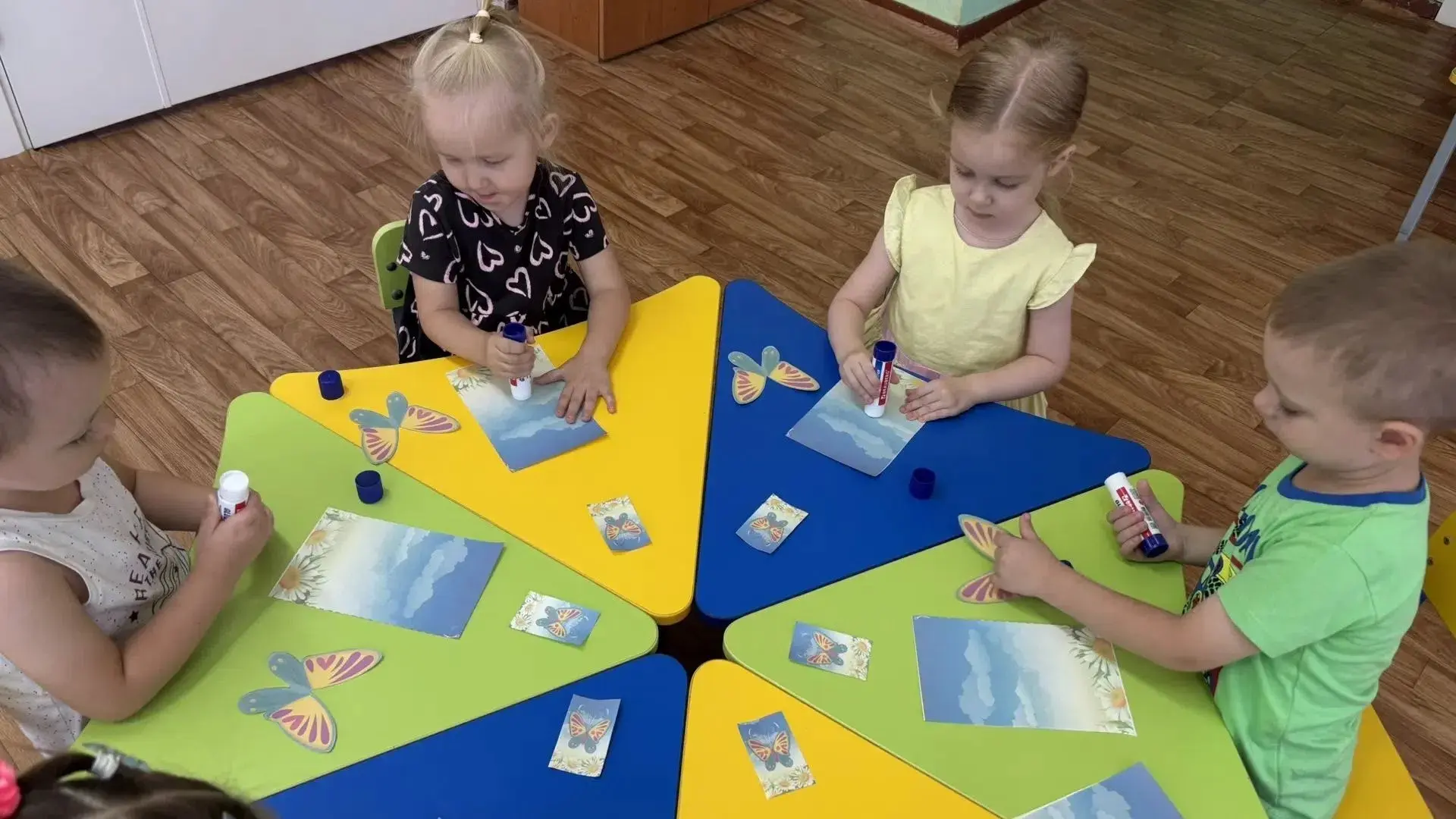 👭 ИЗ ЖИЗНИ ДЕТСКОГО САДА 👭