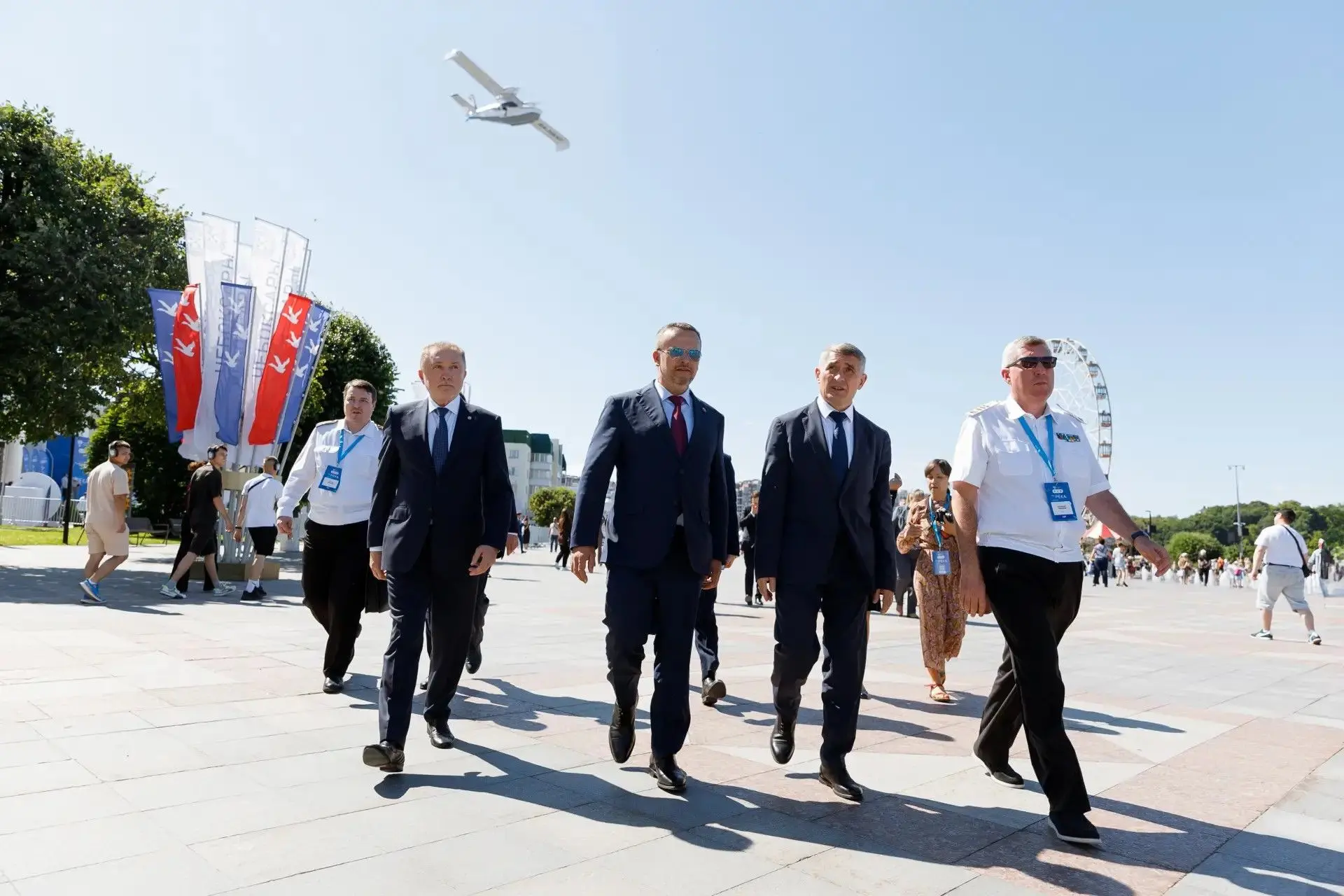 ⛴️На пути к единой транспортной системе

Представители ВГУВТ приняли участие в обсуждении будущего в