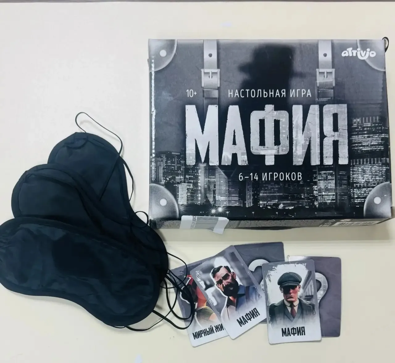 Мафия - это настольная игра дествительно рабочий и действенный способ улучшения восприятия, наблюдат