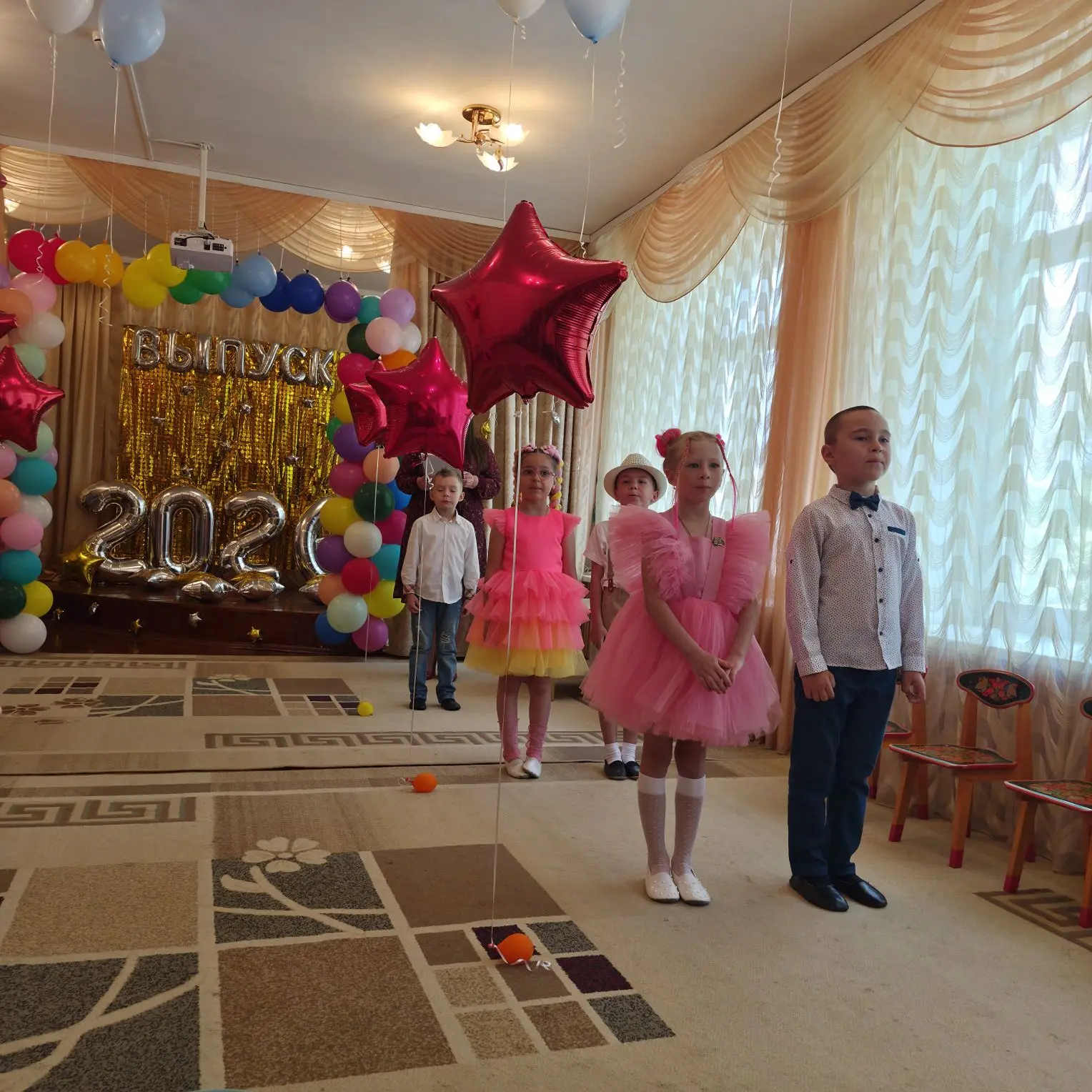 Звёздный Выпускной прошел в группе "Золотой ключик",  наши воспитанники выросли талантл...