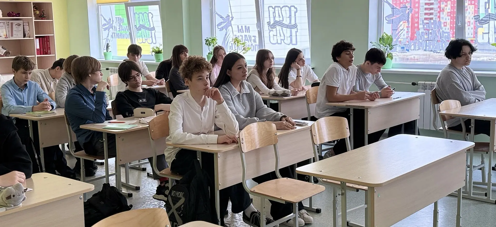 Учебный год заканчивается стремительно, мы и оглянуться не успели, а экзамены уже стоят на пороге и 
