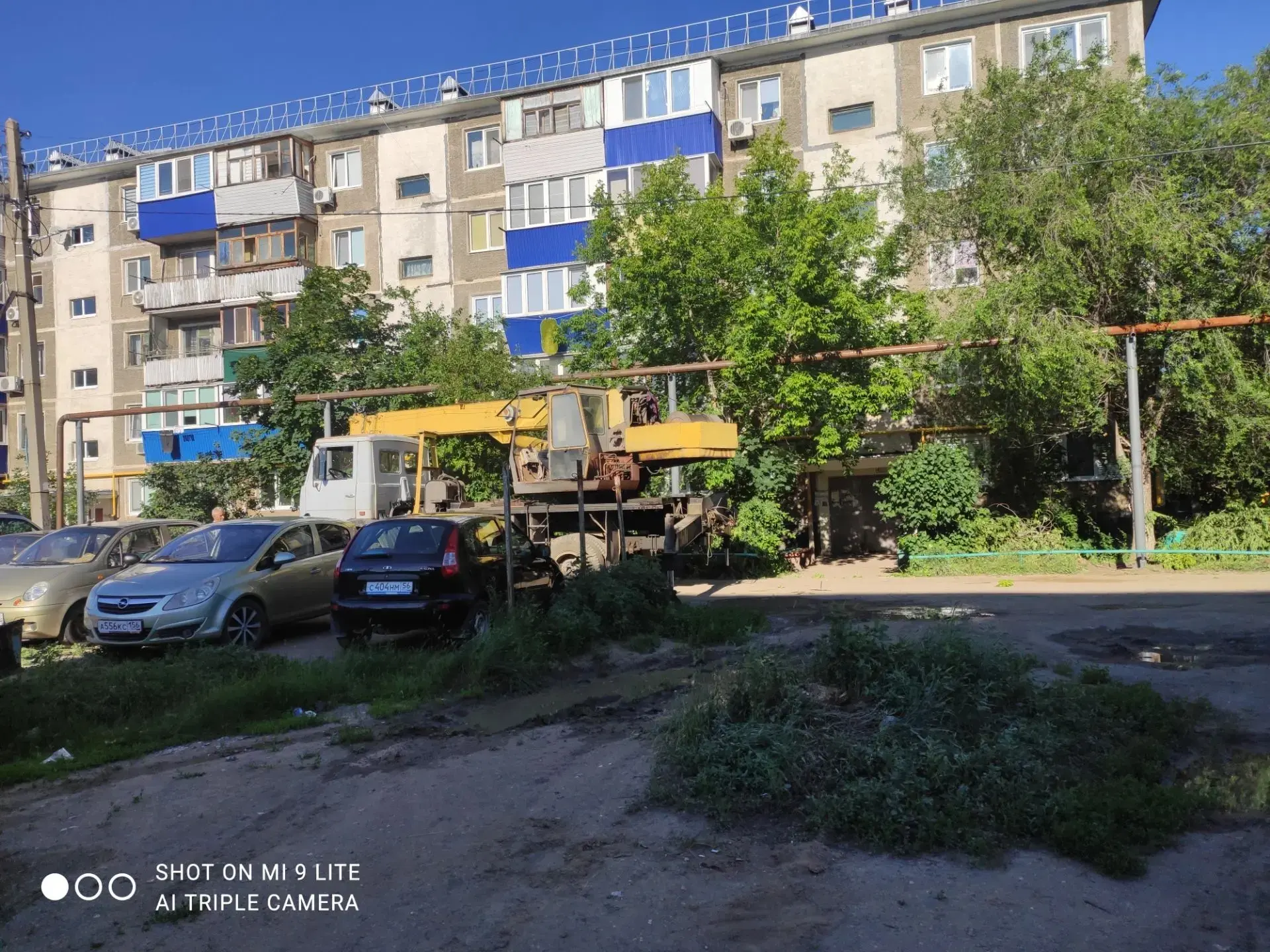 🔥 ВМЕСТО АВАРИЙНОЙ ПОДЗЕМНОЙ — НАДЁЖНАЯ ВОЗДУШНАЯ: ТЕПЛОТРАССА К МКД № 34 ГОТОВА

Старая теплосеть,