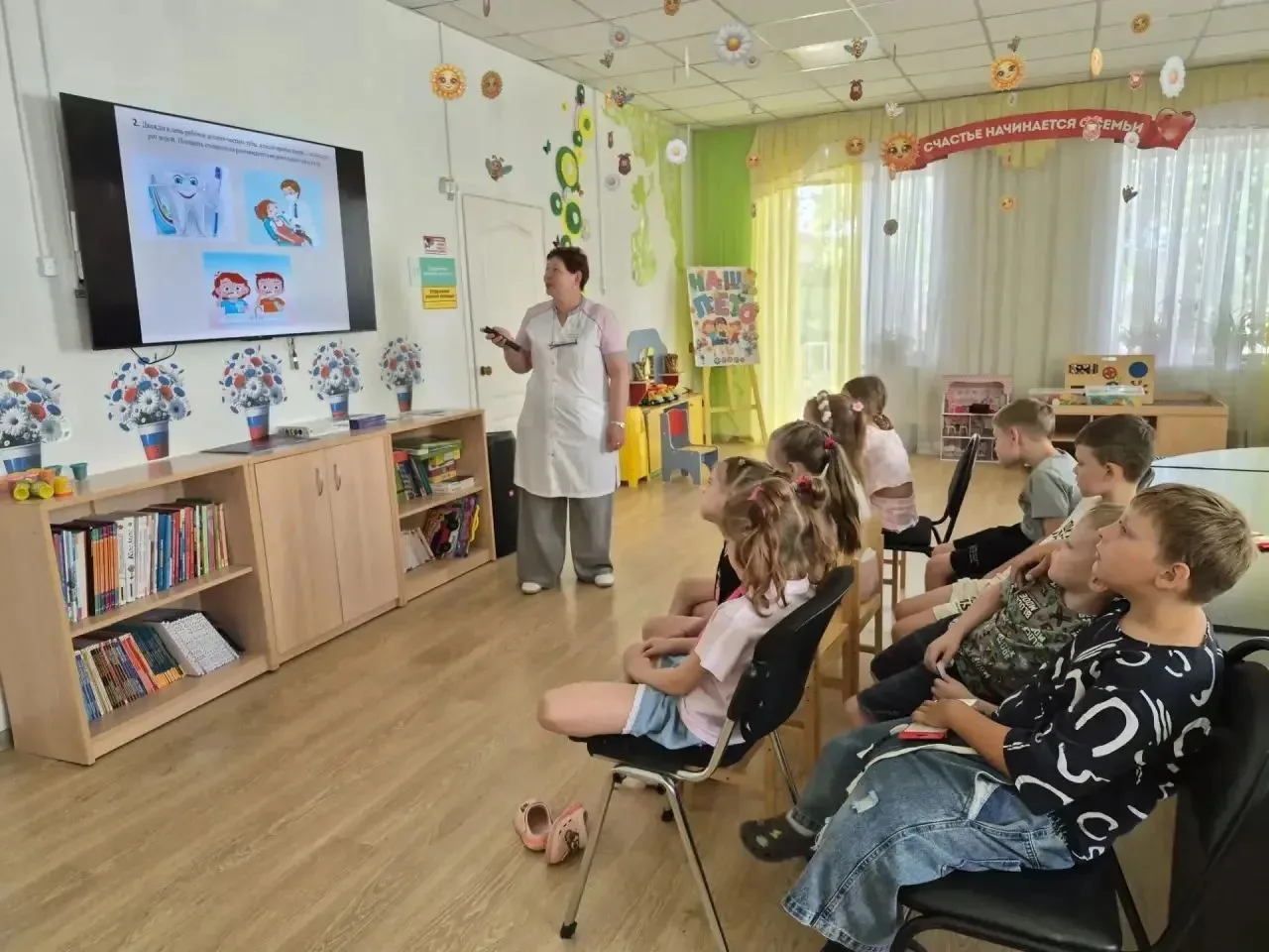🦷 Здоровье начинается с простых привычек! 🦷В рамках коммуникационной стратегии «Санпросвет» федера