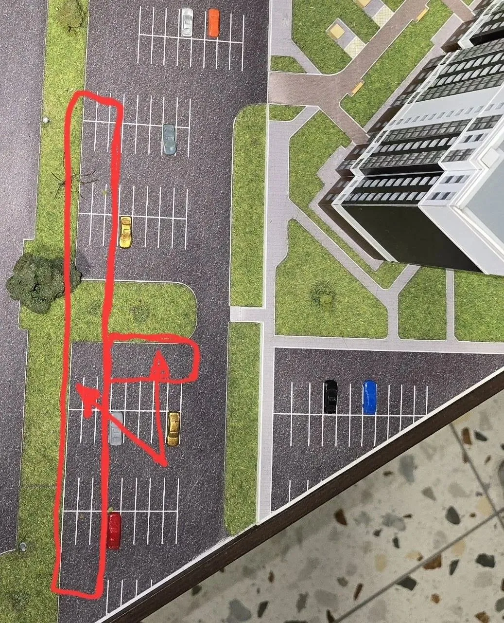 Уважаемые жители ЖК "Мичурин парк"!
 🚧 С завтрашнего дня начинаются работы по оборудованию прямого 