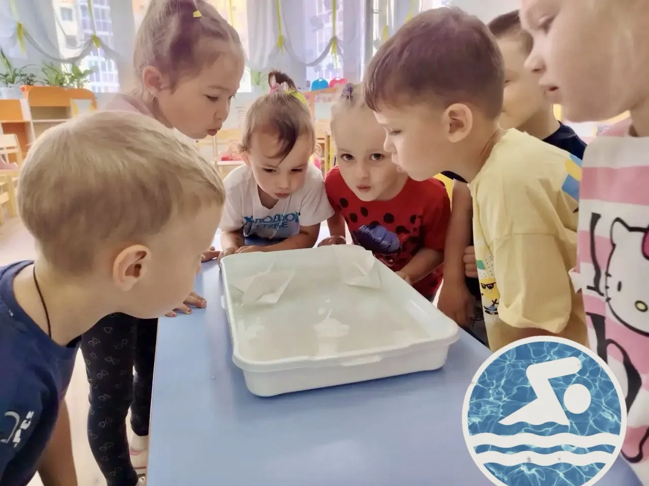 🌊 «Тонет — не тонет» и правила на воде: в нашем саду прошли минутки безопасности**

В игровой форме