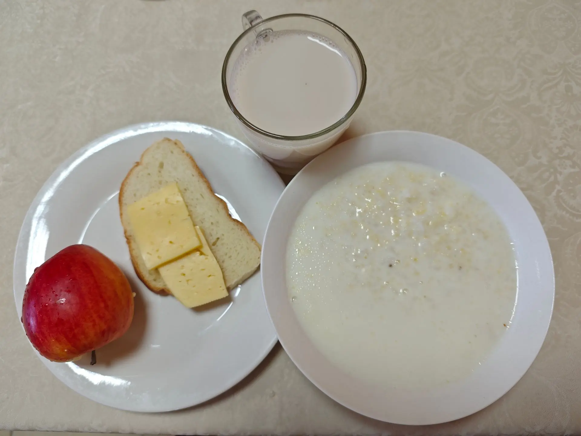 И завтрак, и обед! Всё так вкусно! Спасибо нашим поварам!